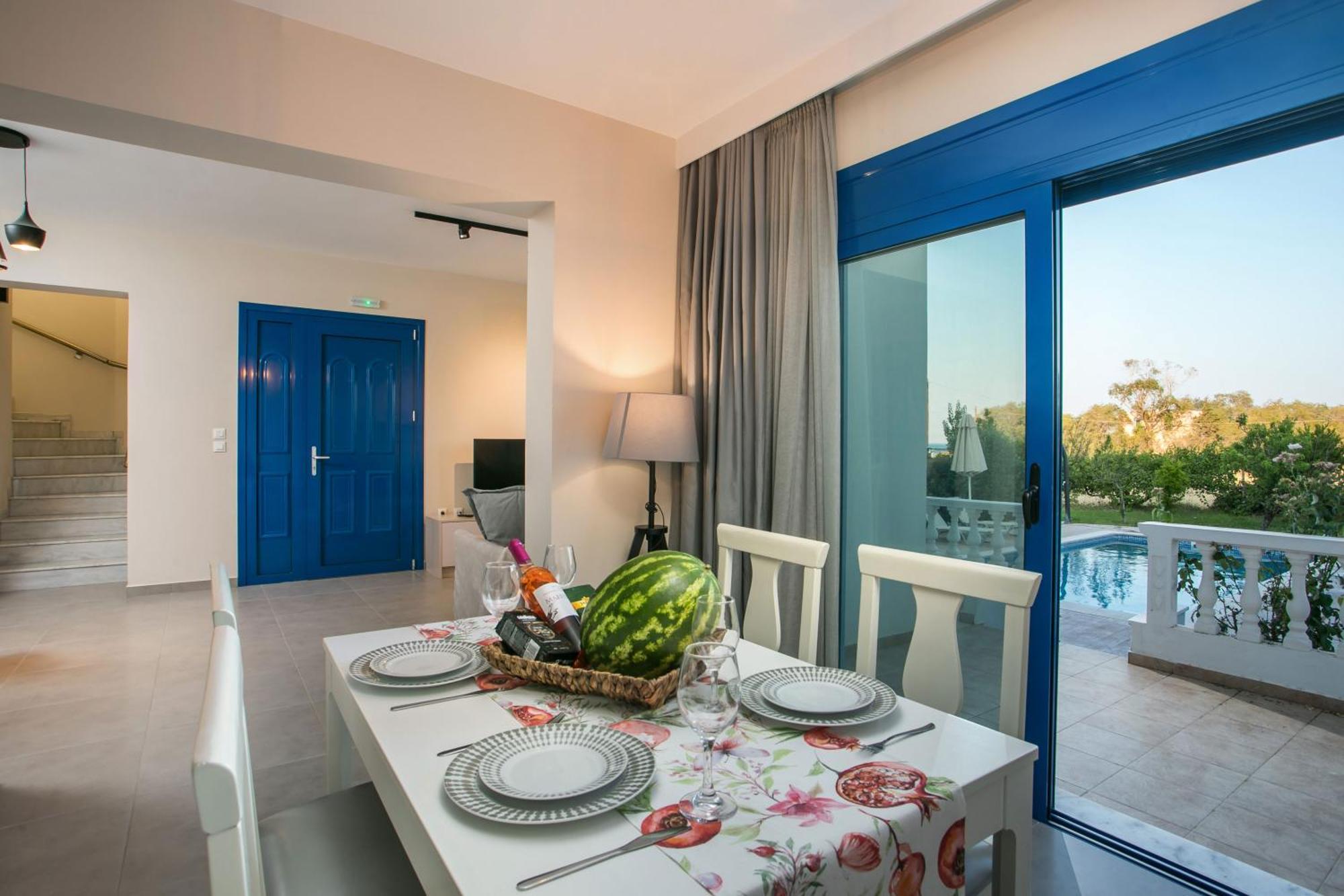 Rita Mare Seafront Villas Heated Pools Генади Екстериор снимка