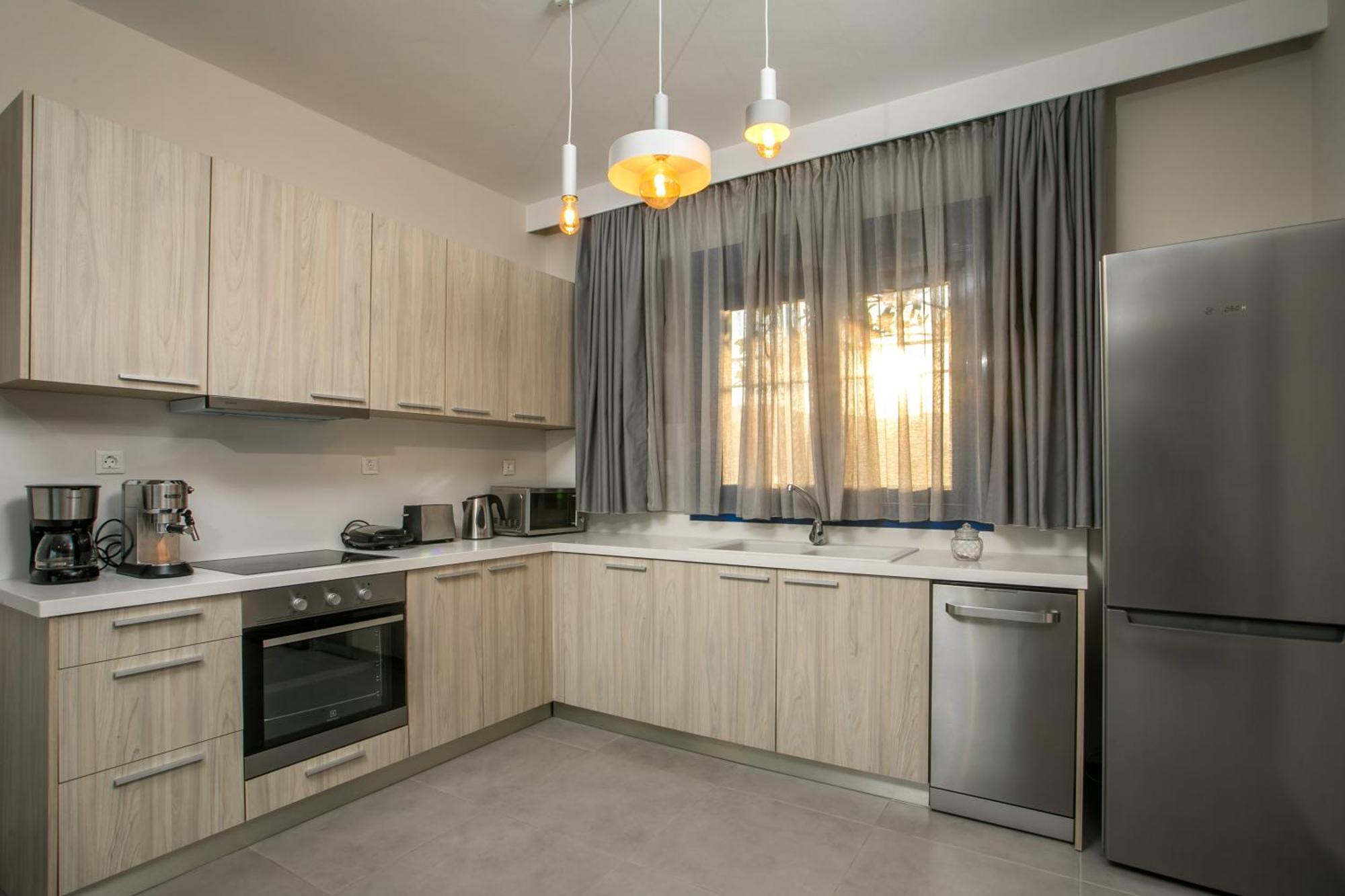 Rita Mare Seafront Villas Heated Pools Генади Екстериор снимка