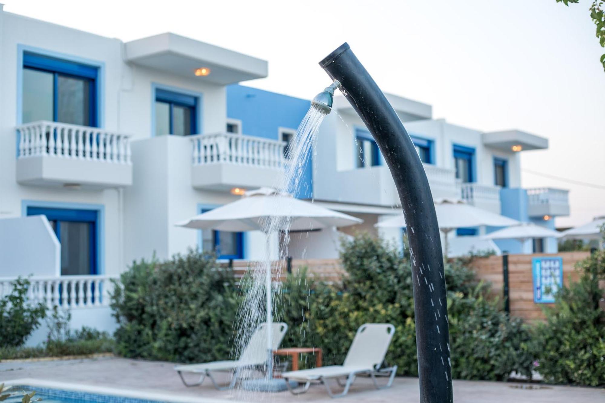 Rita Mare Seafront Villas Heated Pools Генади Екстериор снимка