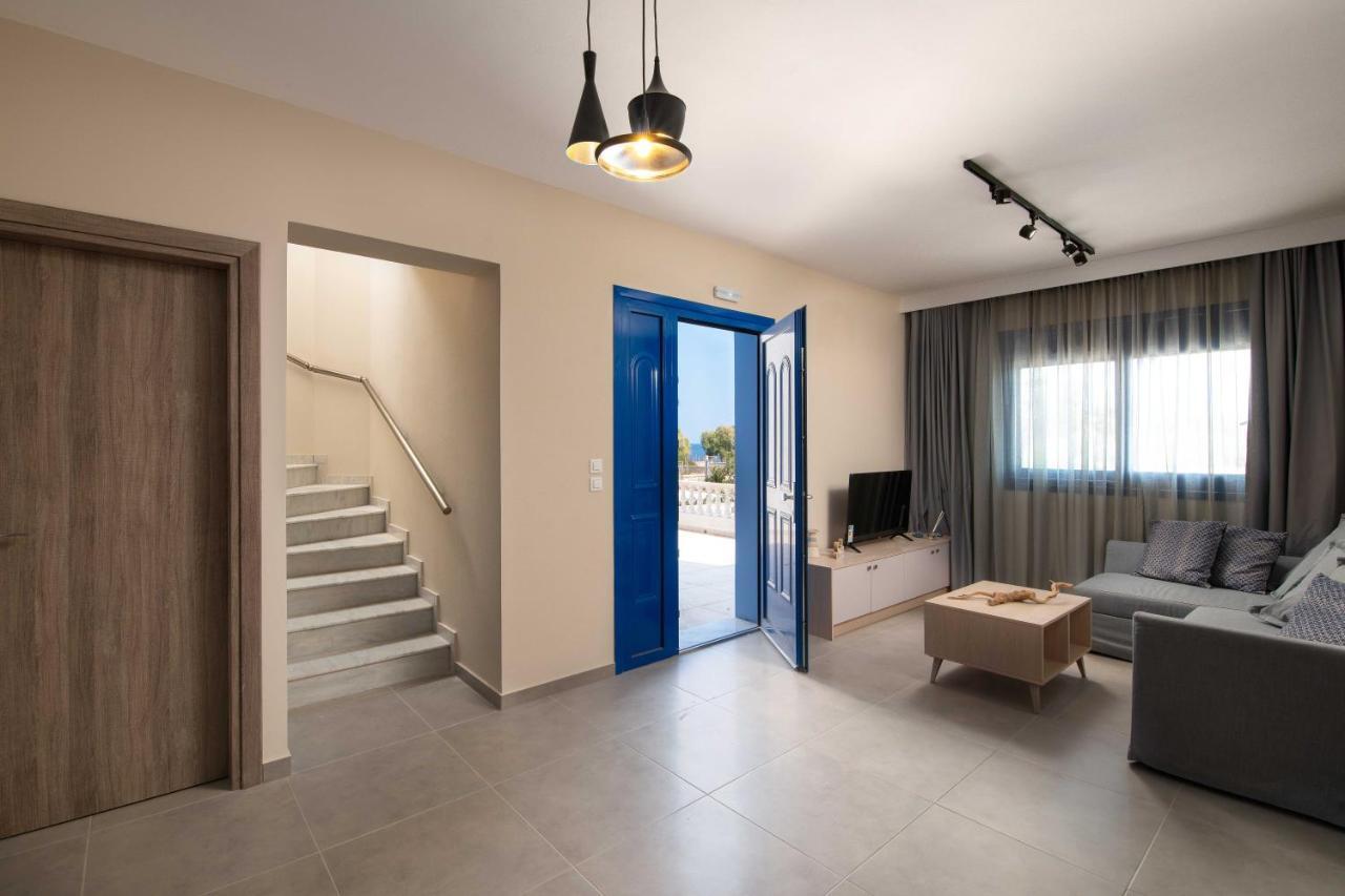 Rita Mare Seafront Villas Heated Pools Генади Екстериор снимка
